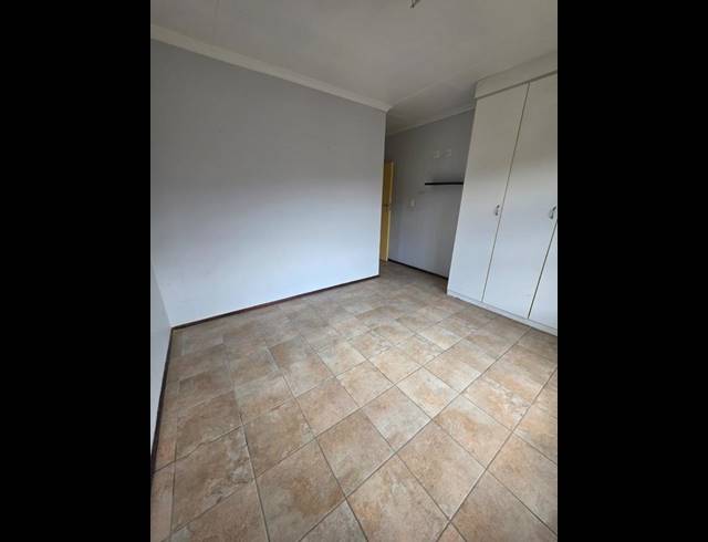 2 BEDROOM PROPERTY TO RENT IN SONNEVELD